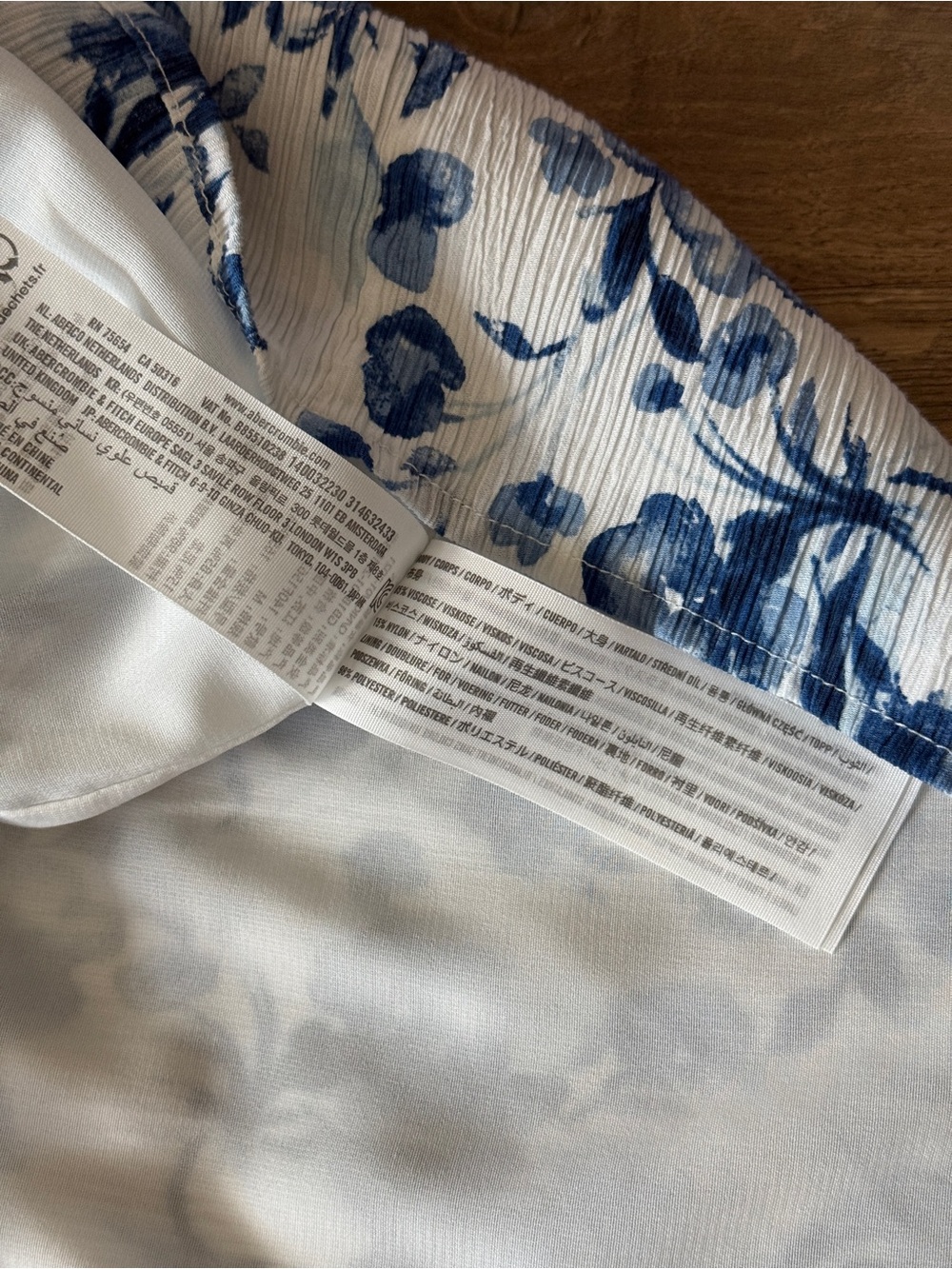 Abercrombie & Fitch White and Blue Floral Peasant Blouse - Picture 7 of 7